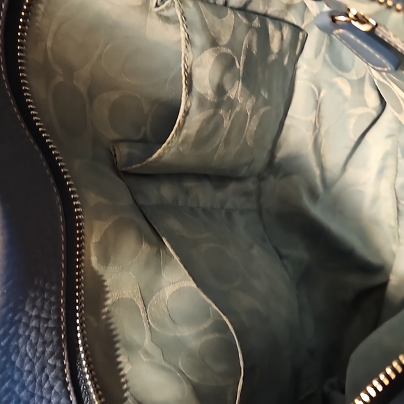 VINTAGE Coach Legacy Pebbled Leather Tassel crossbody - cornflower blue - Picture 9 of 16